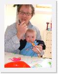 060319 Jean-Pascal und der erste Moehrchenbrei (4) * 1536 x 2048 * (853KB)
